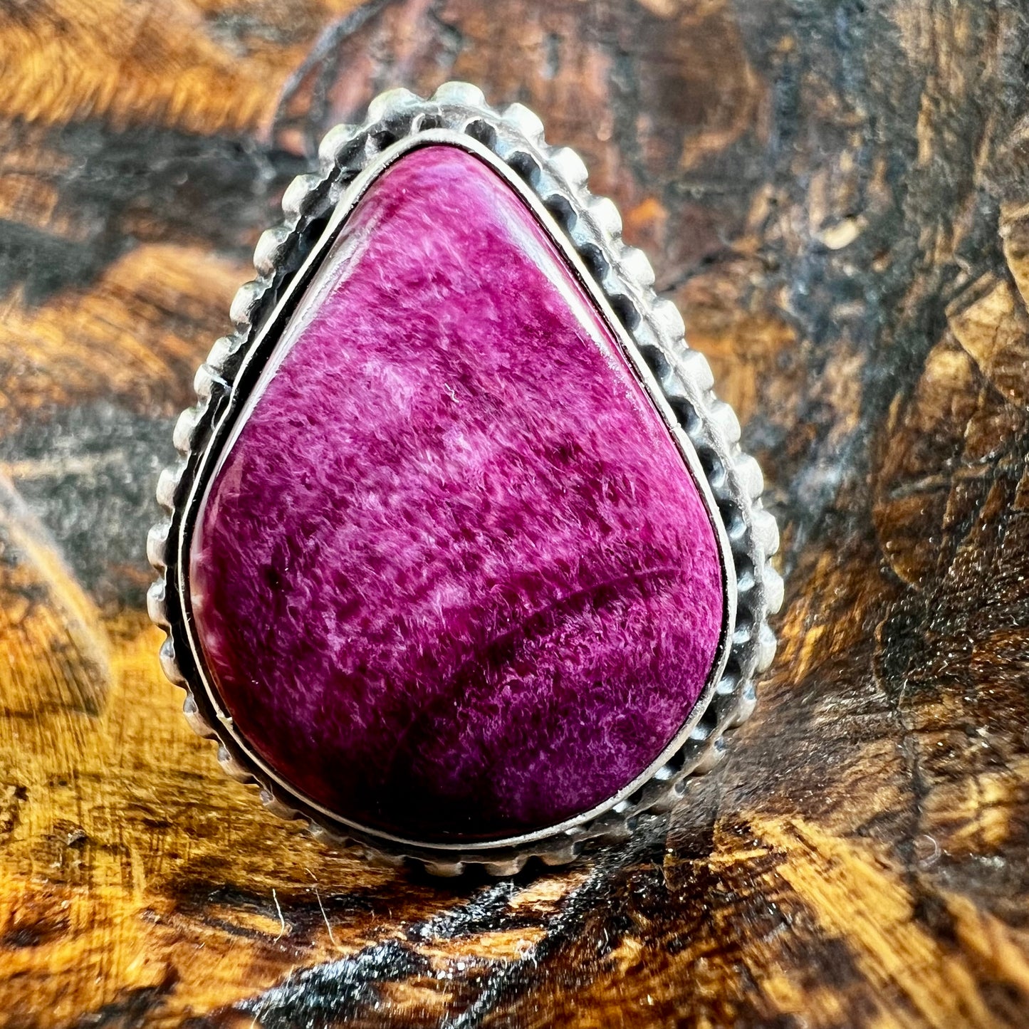 Purple Spiny Oyster Statement Ring – Size 8.5 | Sterling Silver Navajo Handmade