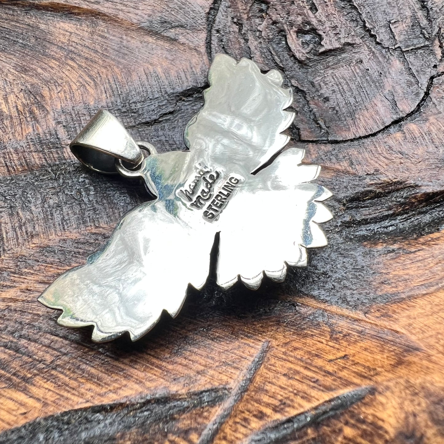Queen Conch Heart Eagle Pendant