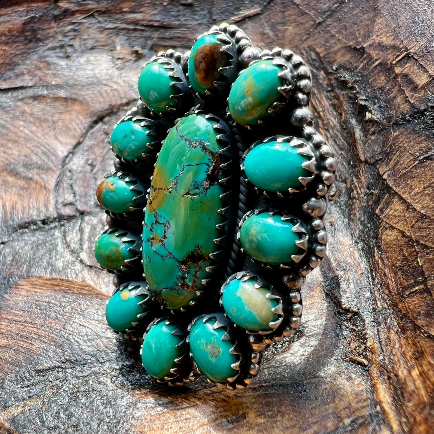 Kingman Turquoise Collector Cluster Ring Size 8.75