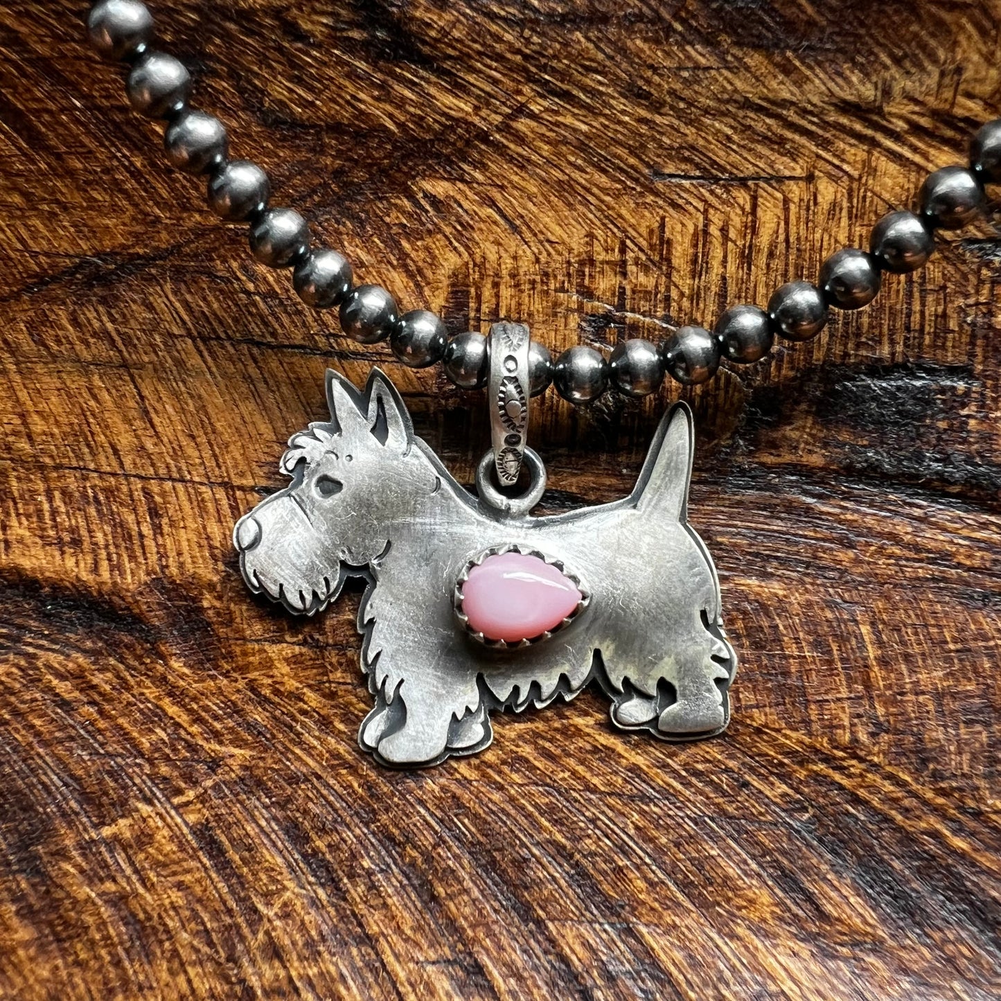 Sterling Silver Queen Conch Scottie Dog Pendant