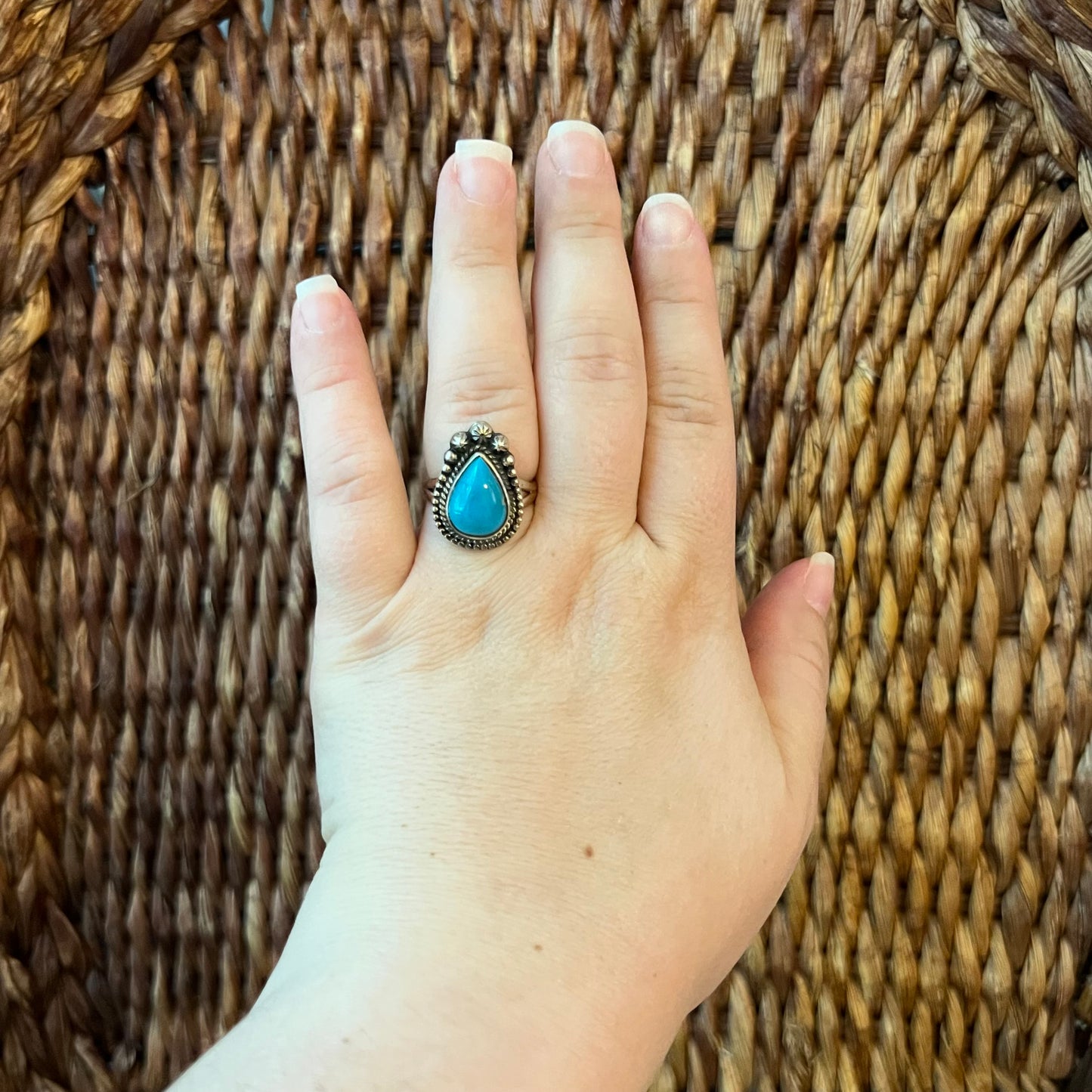 Sterling Silver Kingman Turquoise Teardrop Ring Size 8.5