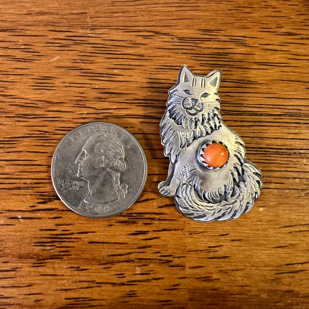 Sterling Silver Spiny Oyster Longhair Cat Pendant