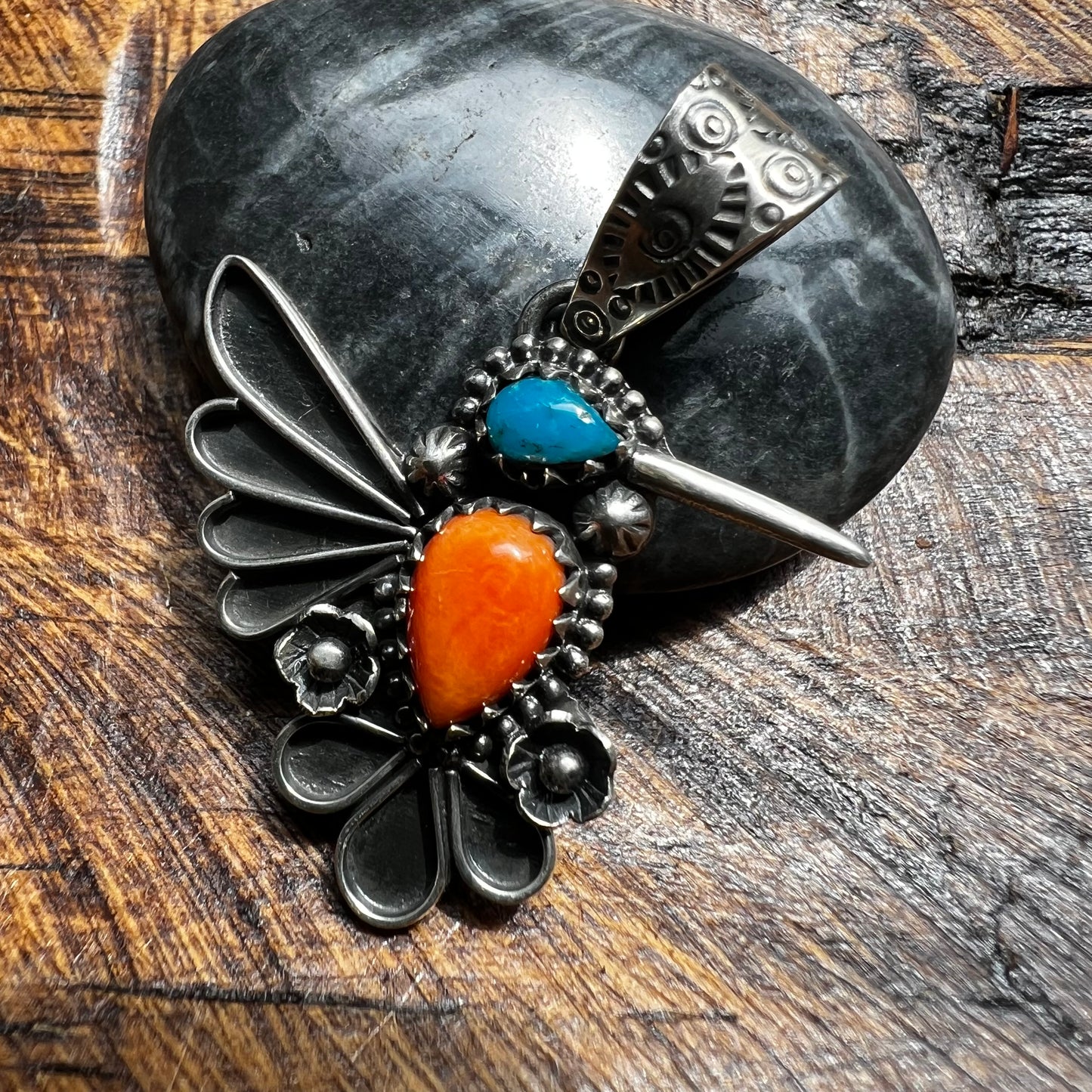 Sterling Silver Kingman Turquoise & Spiny Oyster Hummingbird Pendant