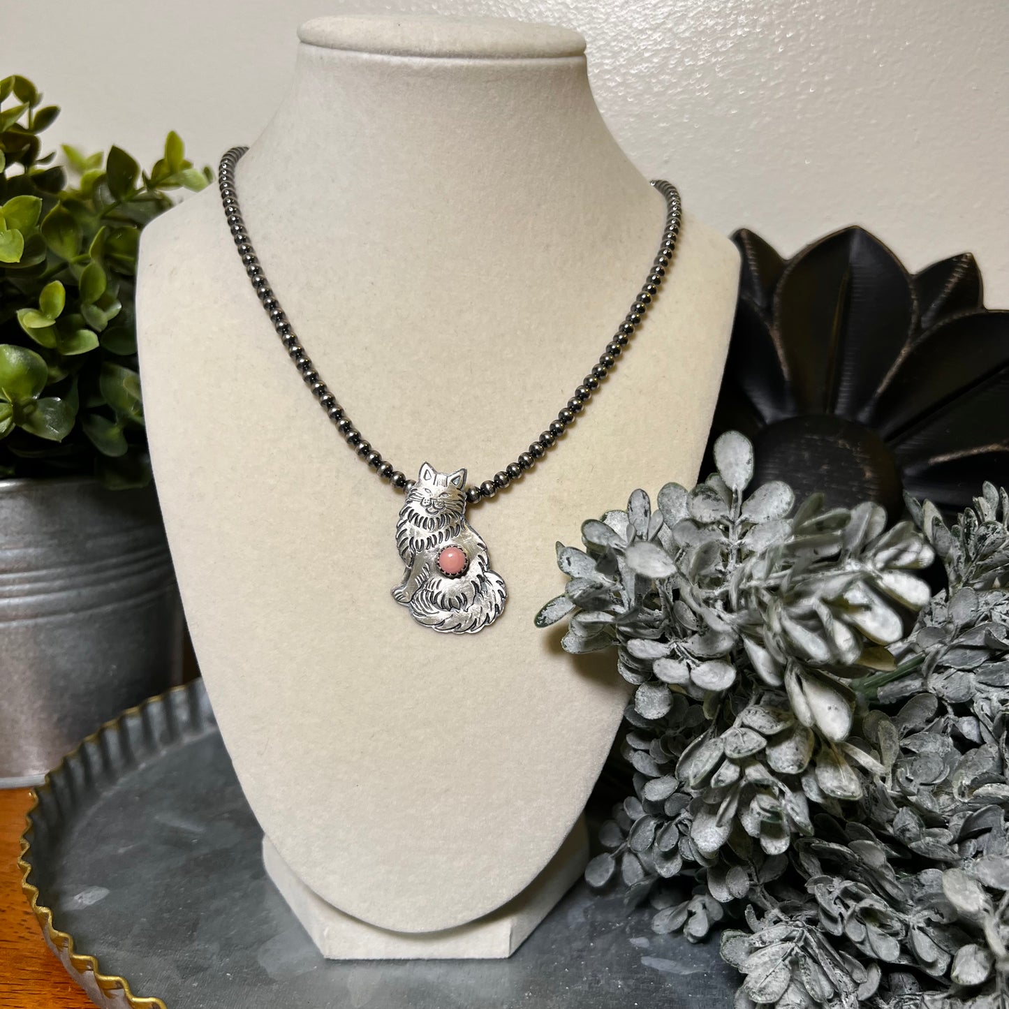 Sterling Silver Queen Conch Long Hair Cat Pendant