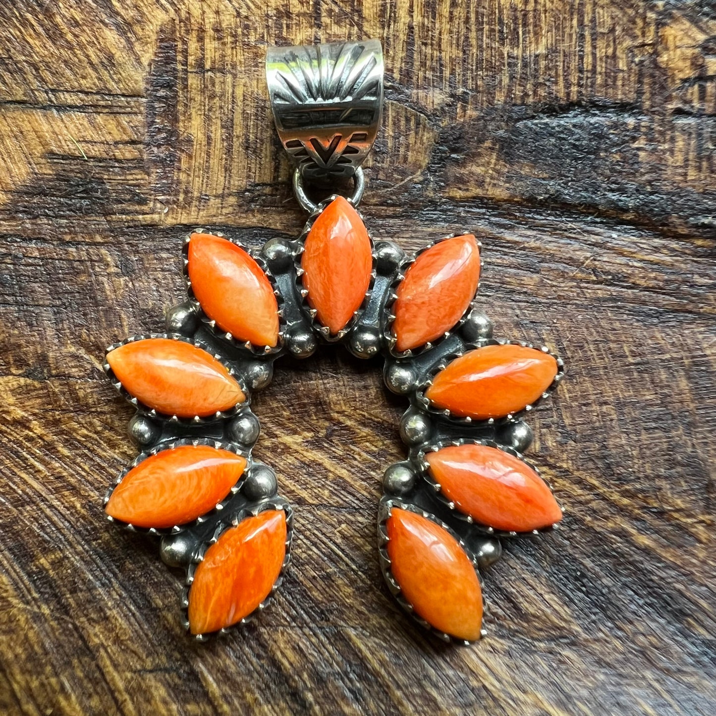 Sterling Silver Spiny Oyster Naja Pendant