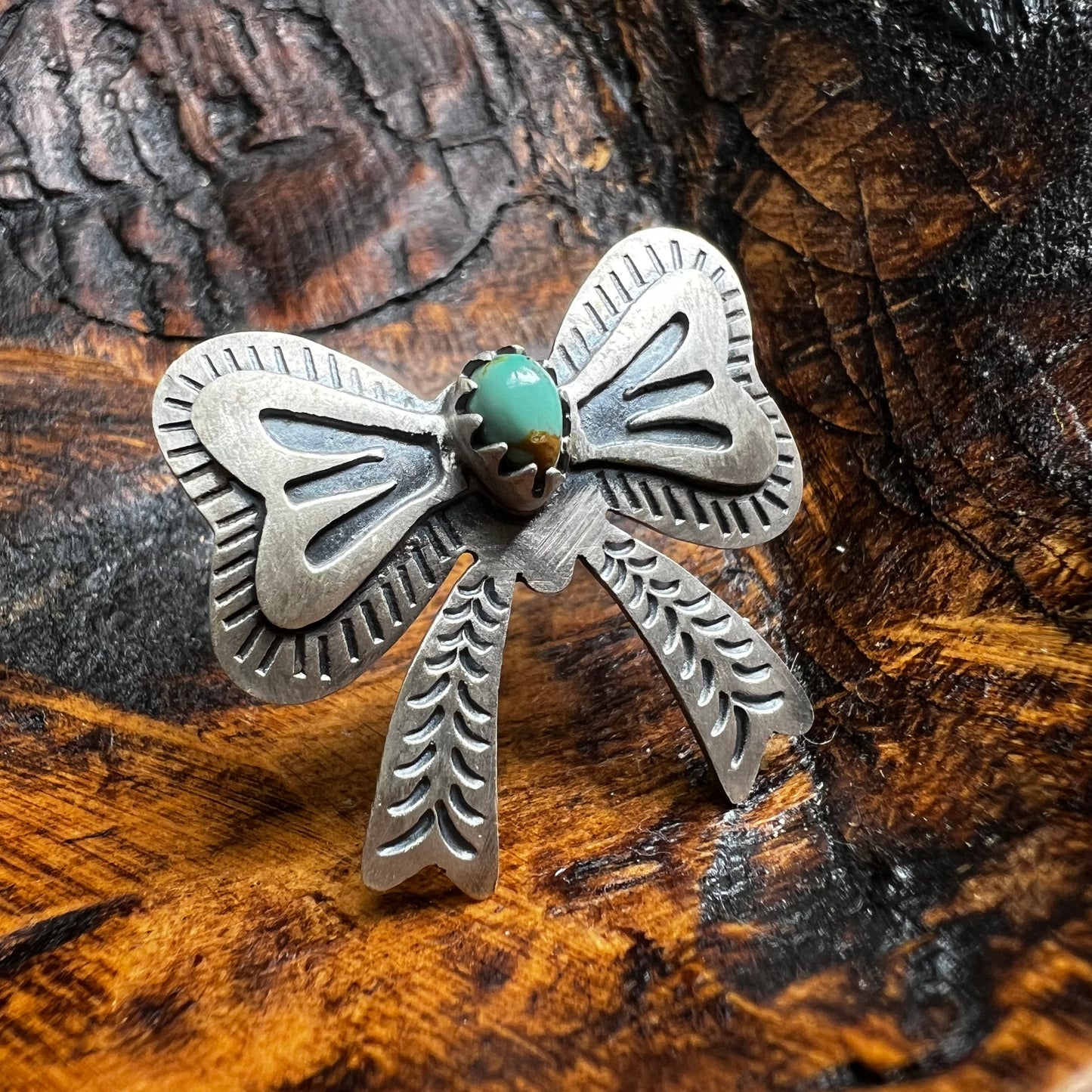 Sterling Silver Kingman Turquoise Bow Ring Size 9 (Adjustable)