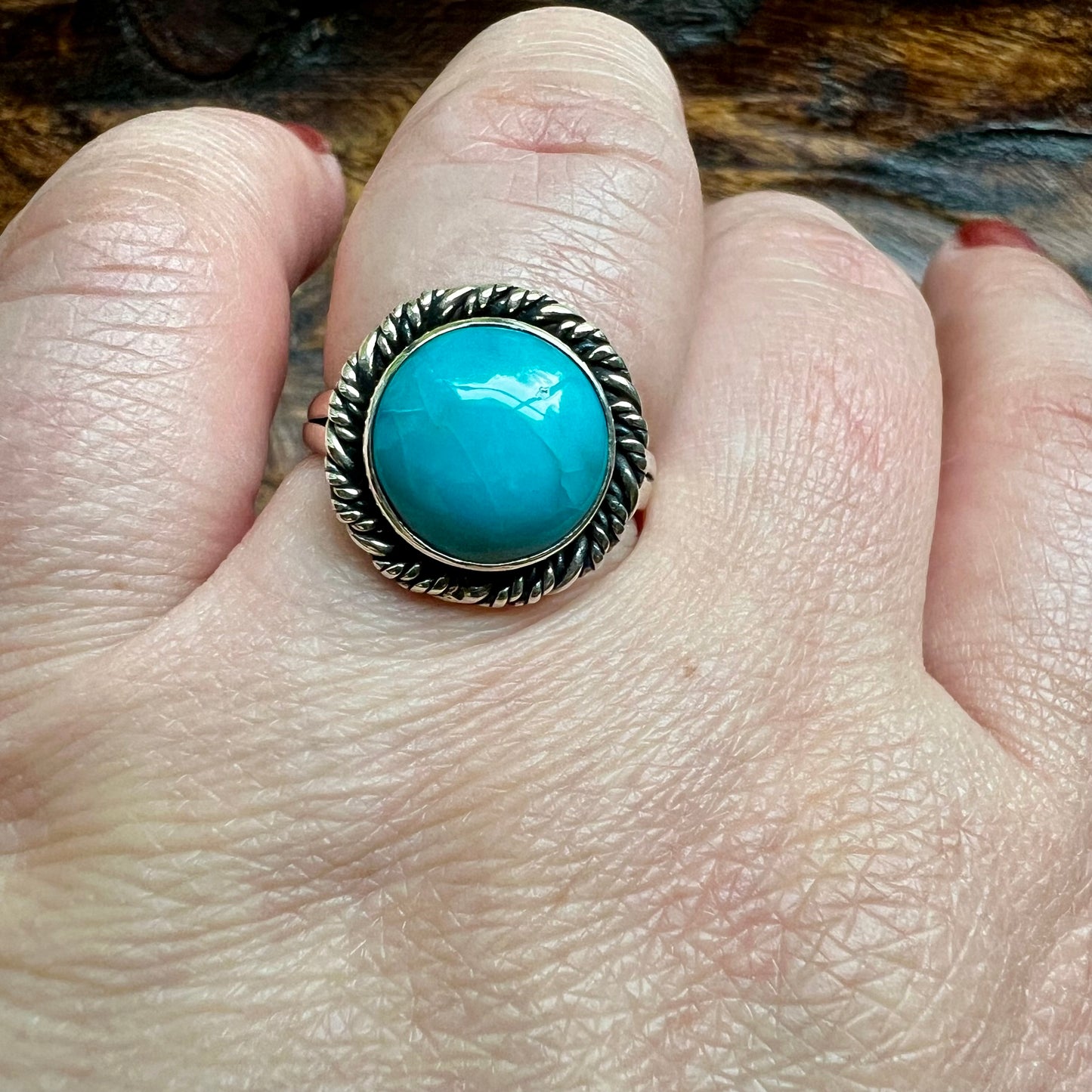 Sterling Silver Kingman Turquoise Ring – Size 8
