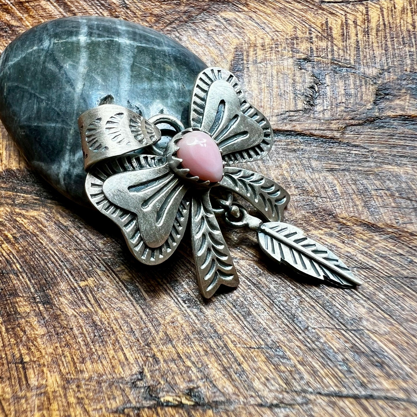 Sterling Silver Queen Conch Bow Pendant with Feather Dangle