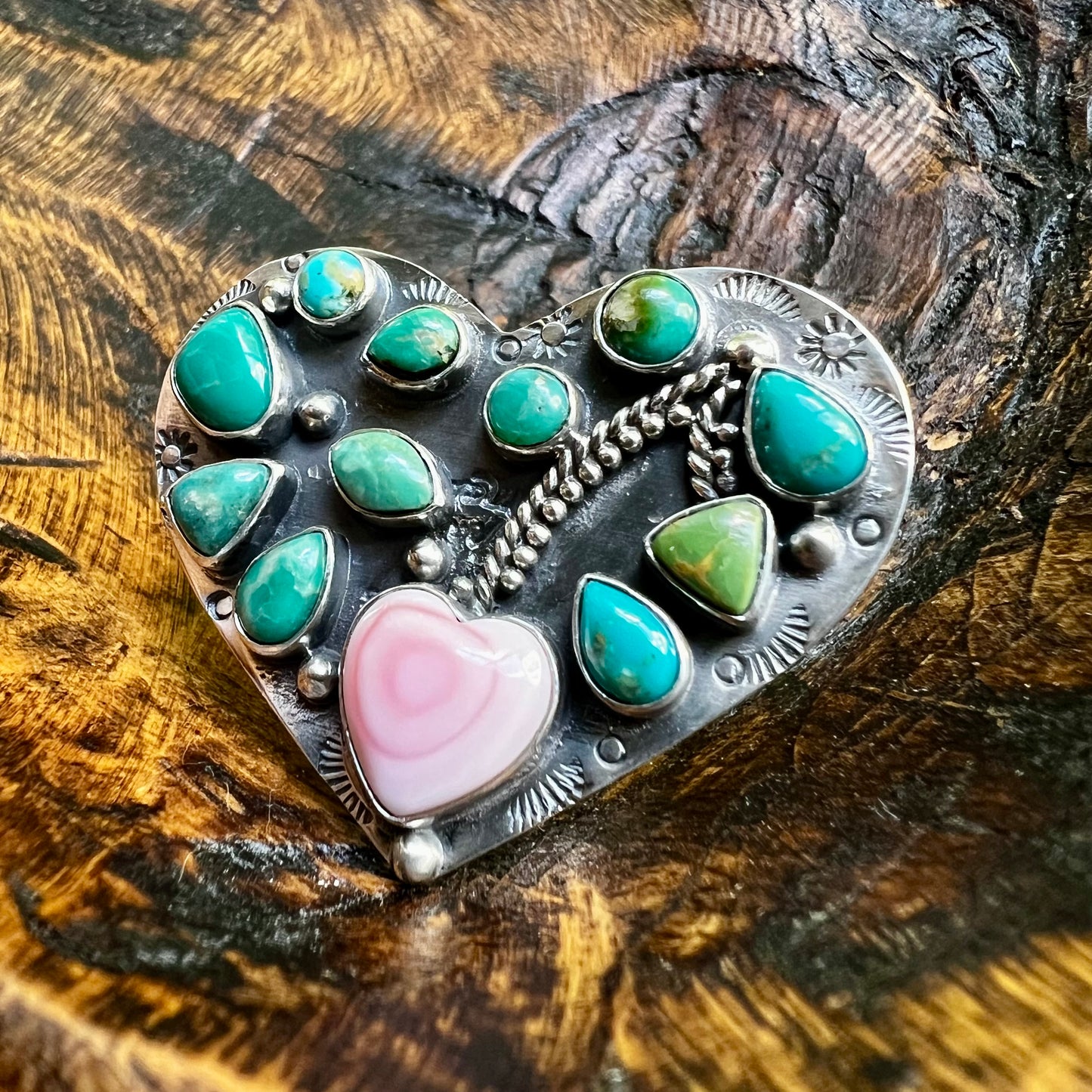 Kingman Turquoise & Queen Conch Heart Ring – Sterling Silver Size 7