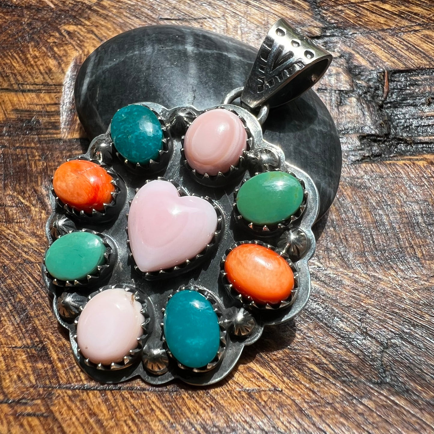 Queen Conch, Kingman Turquoise & Spiny Oyster Cluster Heart Pendant