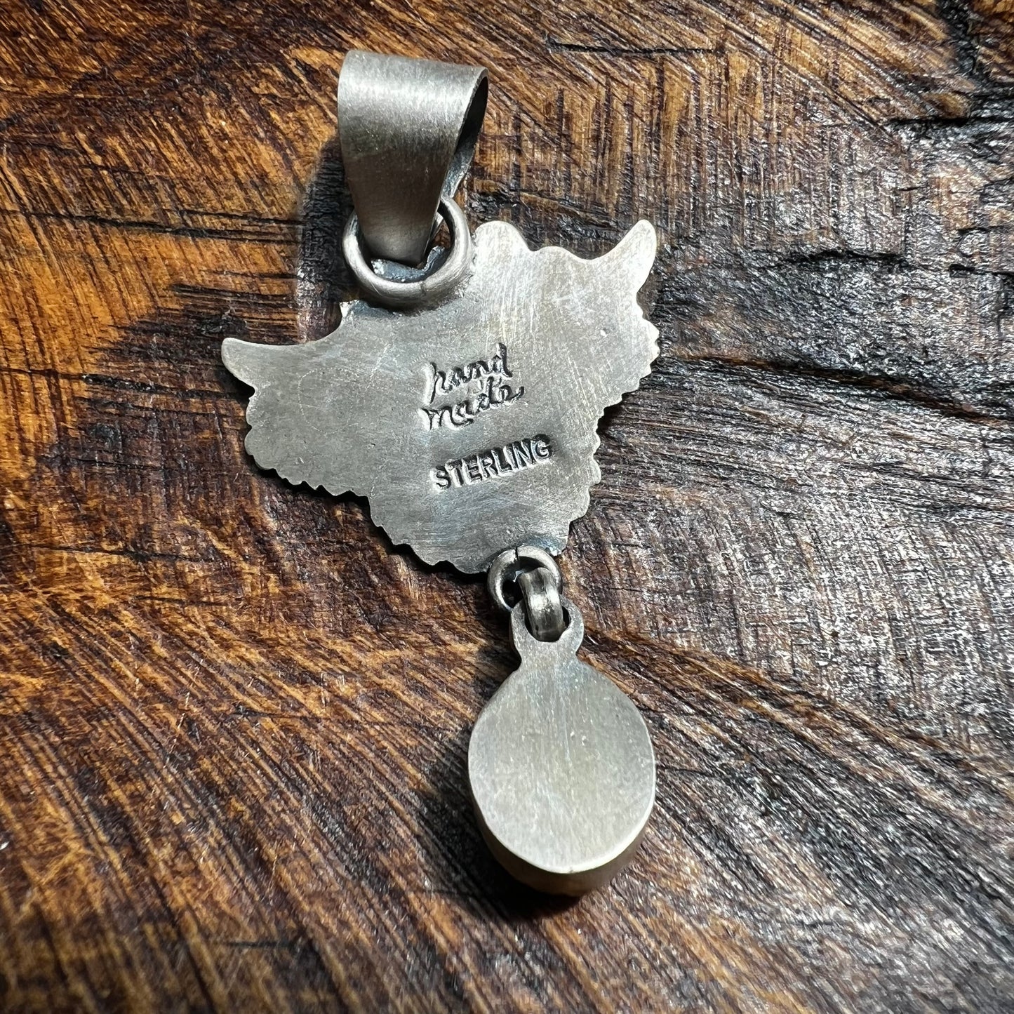 Sterling Silver Highland Cow Pendant with Queen Conch