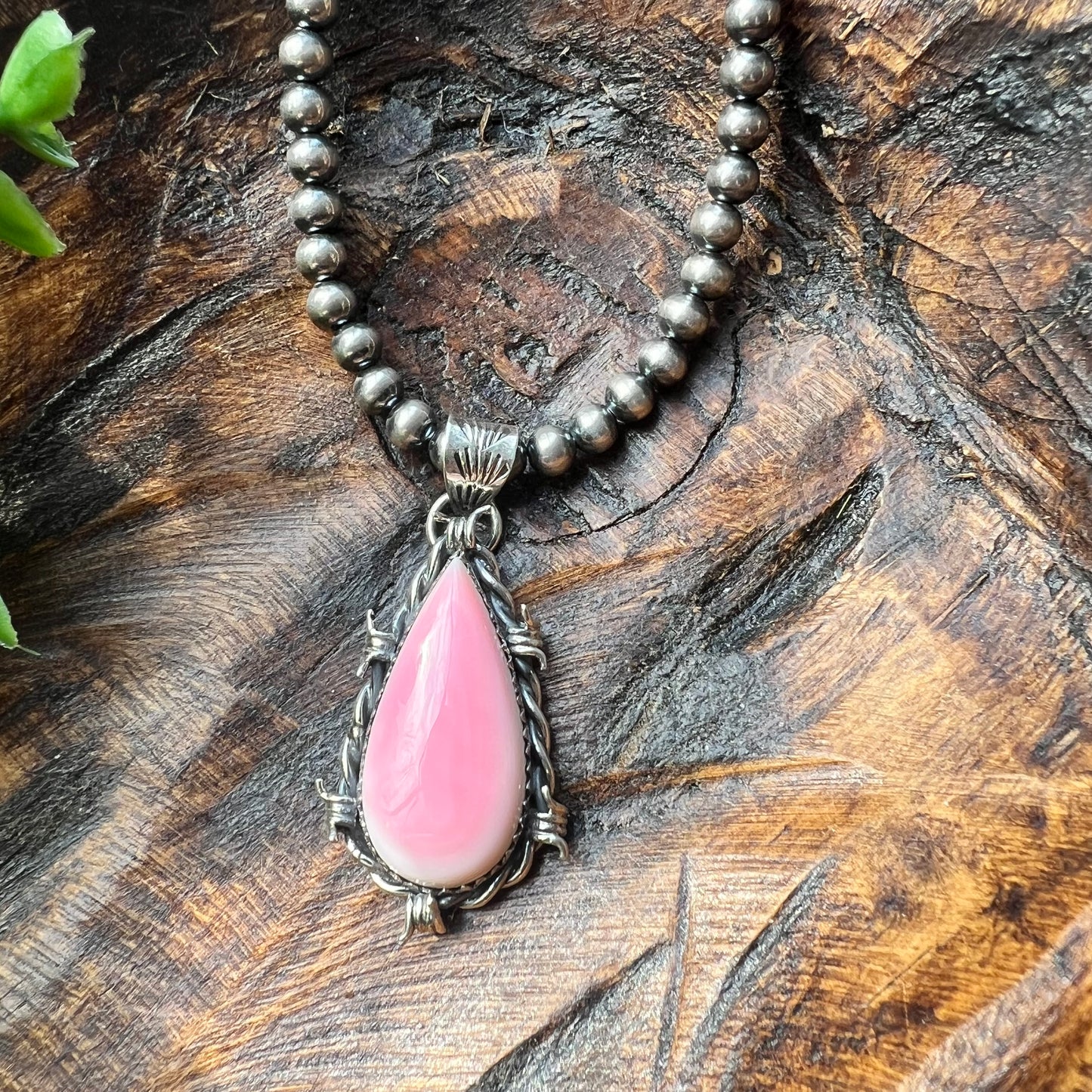 Sterling Queen Conch Barbed Wire Teardrop Pendant