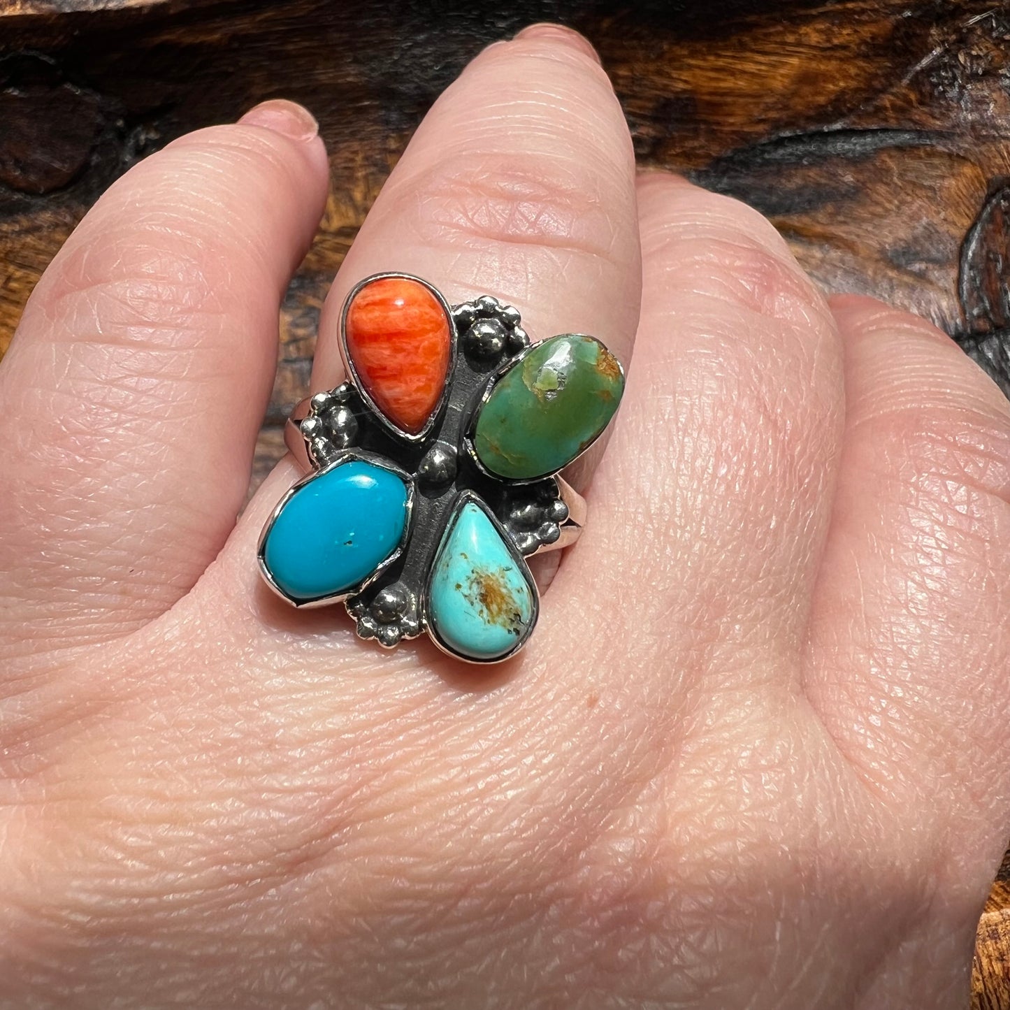 Kingman Turquoise & Spiny Oyster Cluster Ring – Size 8.75