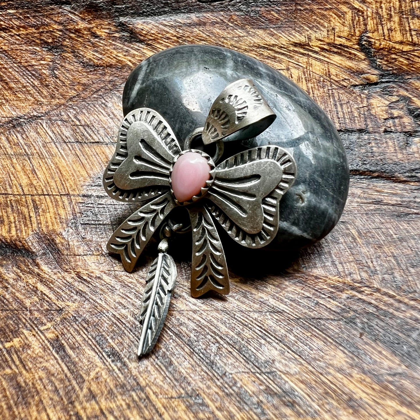 Sterling Silver Queen Conch Bow Pendant with Feather Dangle