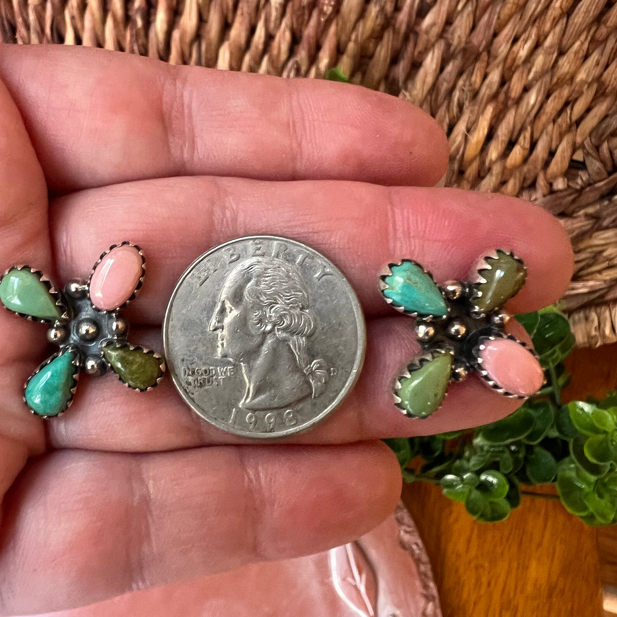 Sterling Silver Kingman Turquoise Queen Conch Cluster Earrings Southwestern