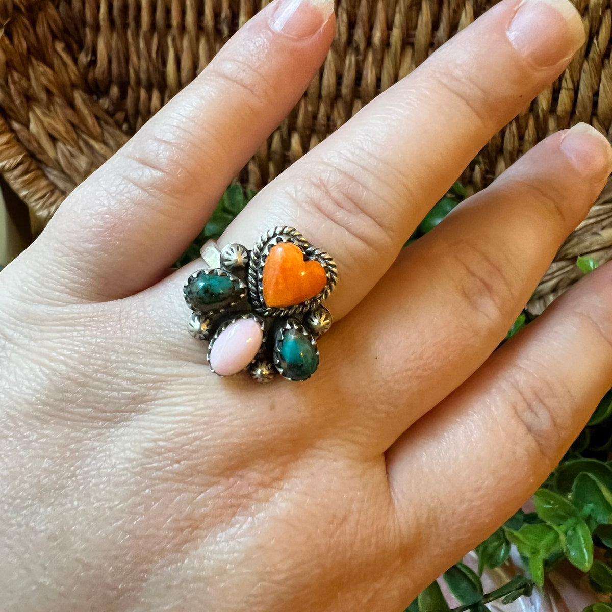 Sterling Silver Spiny Oyster, Kingman Turquoise & Queen Conch Cluster Ring – Size 9