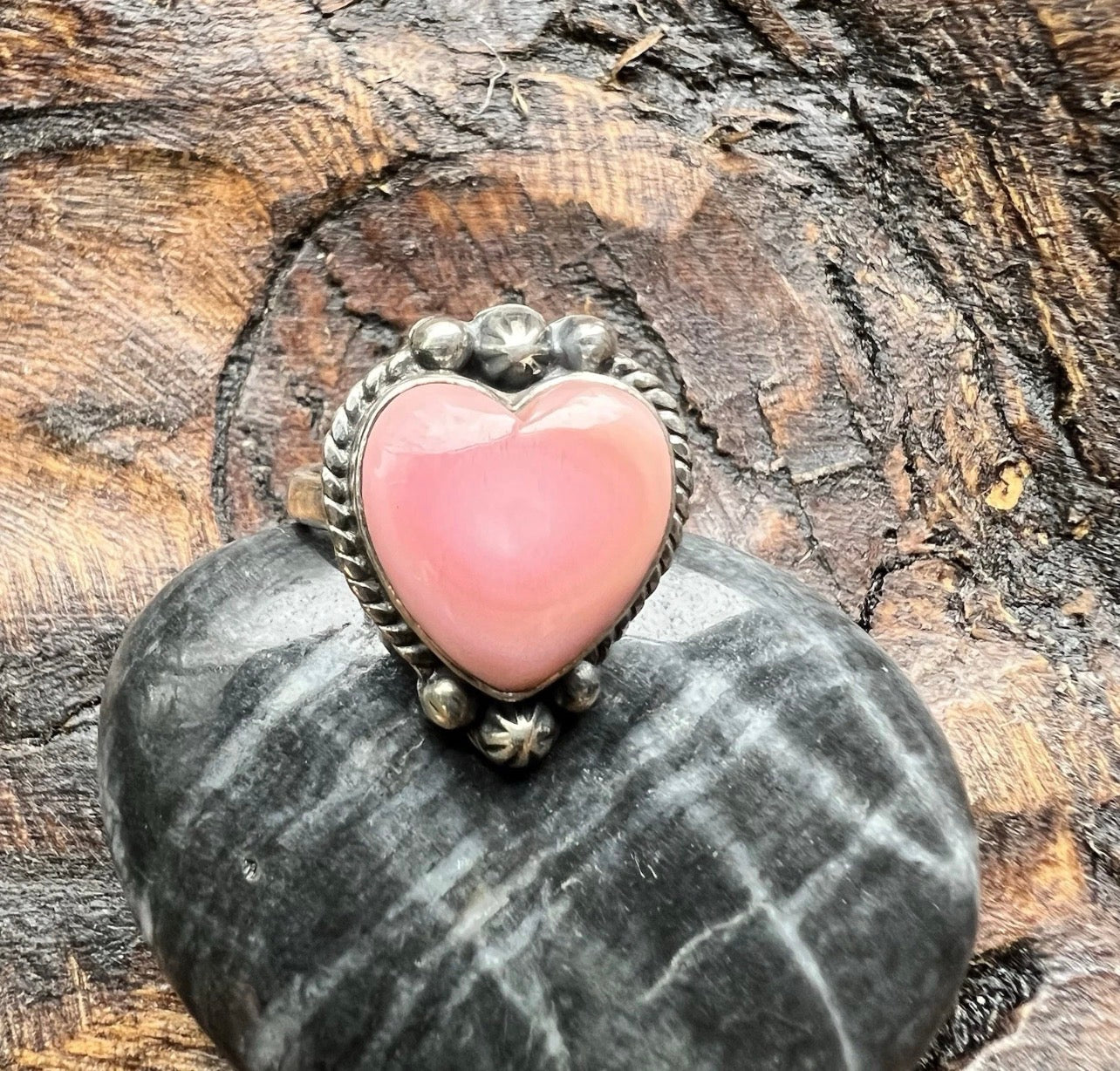 Queen Conch Heart Sterling Silver Ring — Size 7