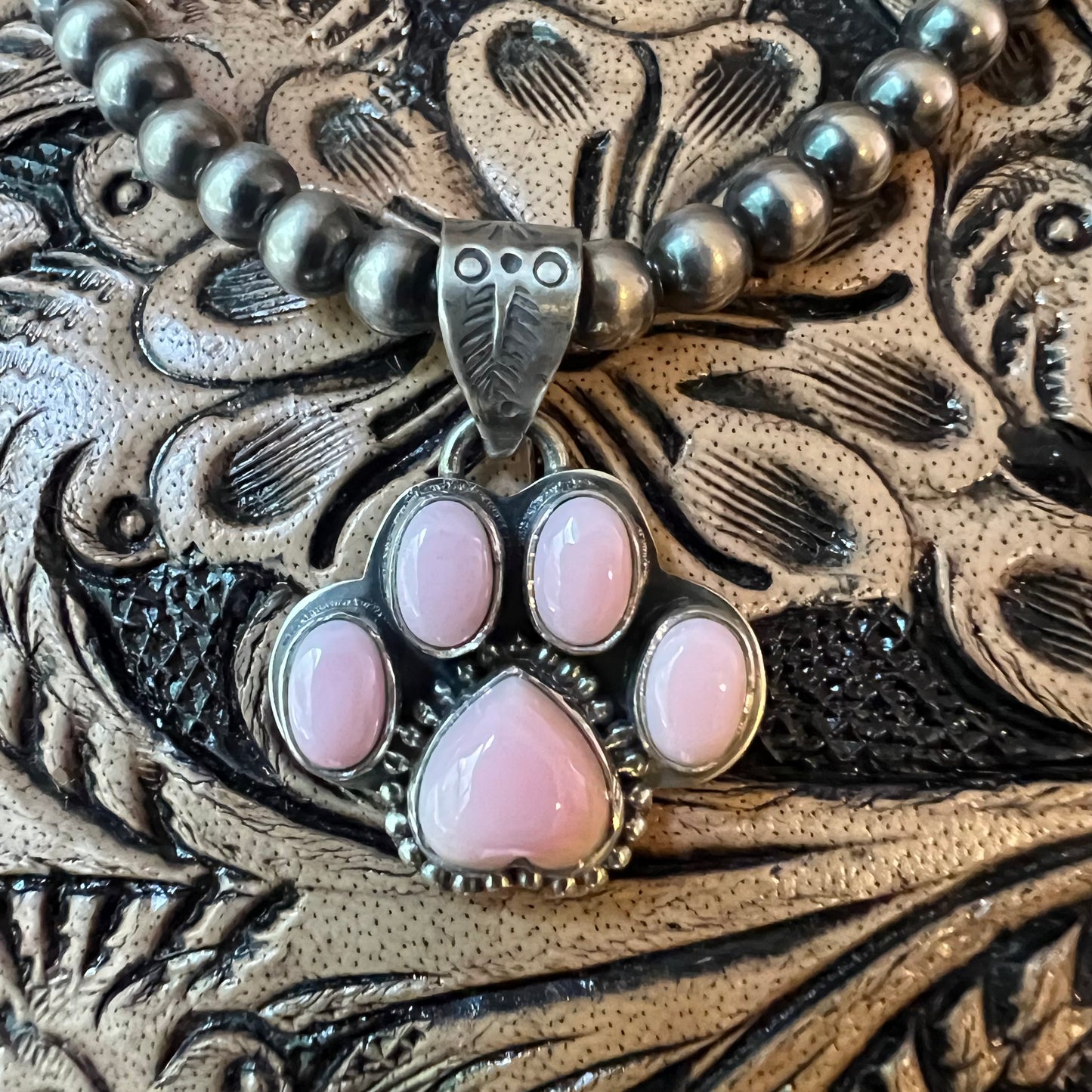 Sterling Silver Queen Conch Paw Print Pendant