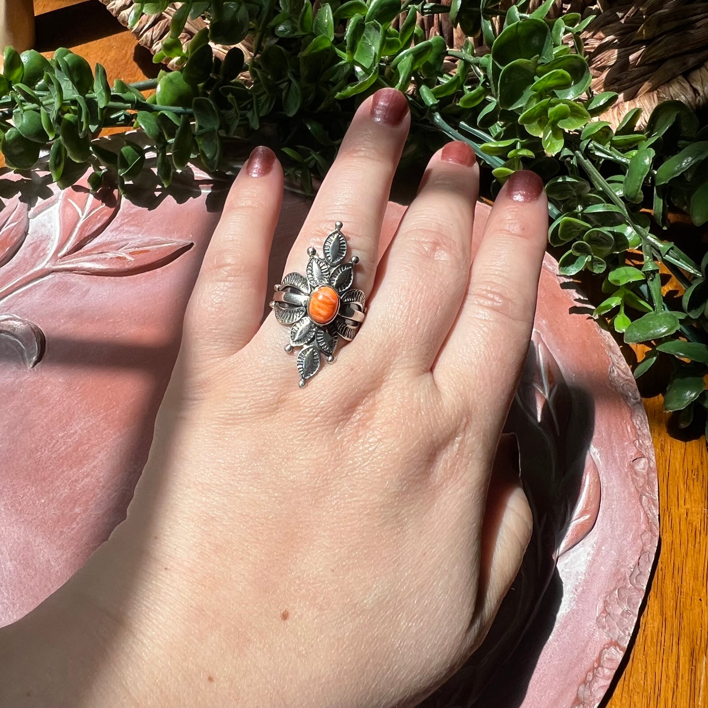 925 Sterling Silver Spiny Oyster Statement Ring Handmade Floral Size 9
